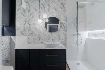 Réussir la pose de votre salle de bain, conseils d'experts et astuces
